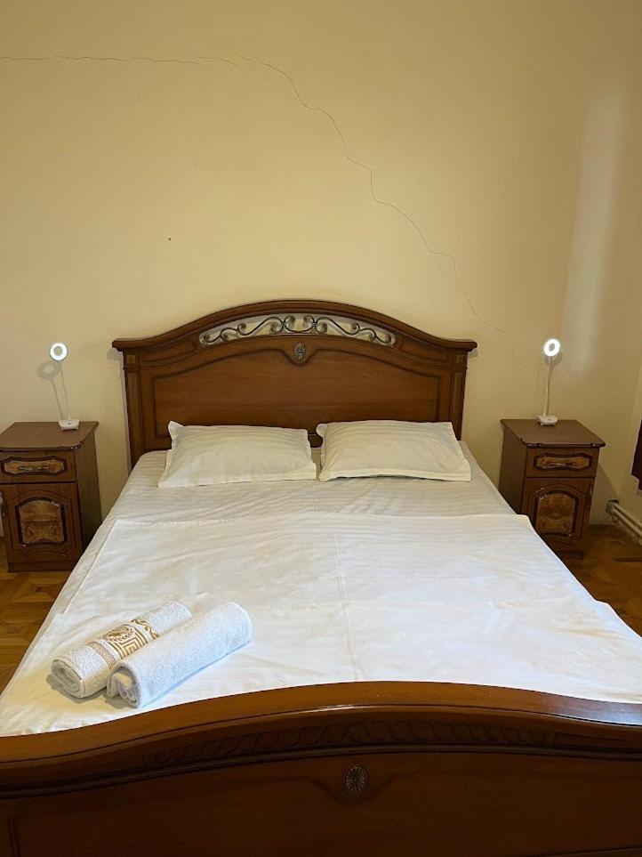 Guest House Saman Garni Exteriér fotografie